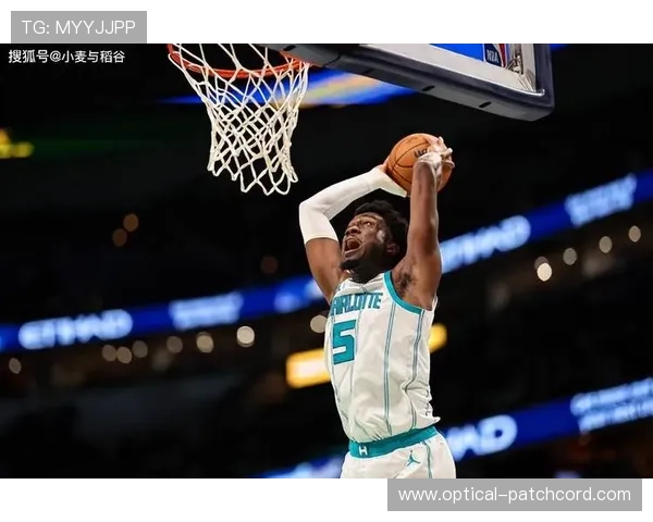 威廉姆斯抵京：全能型球员愿为球队奉献